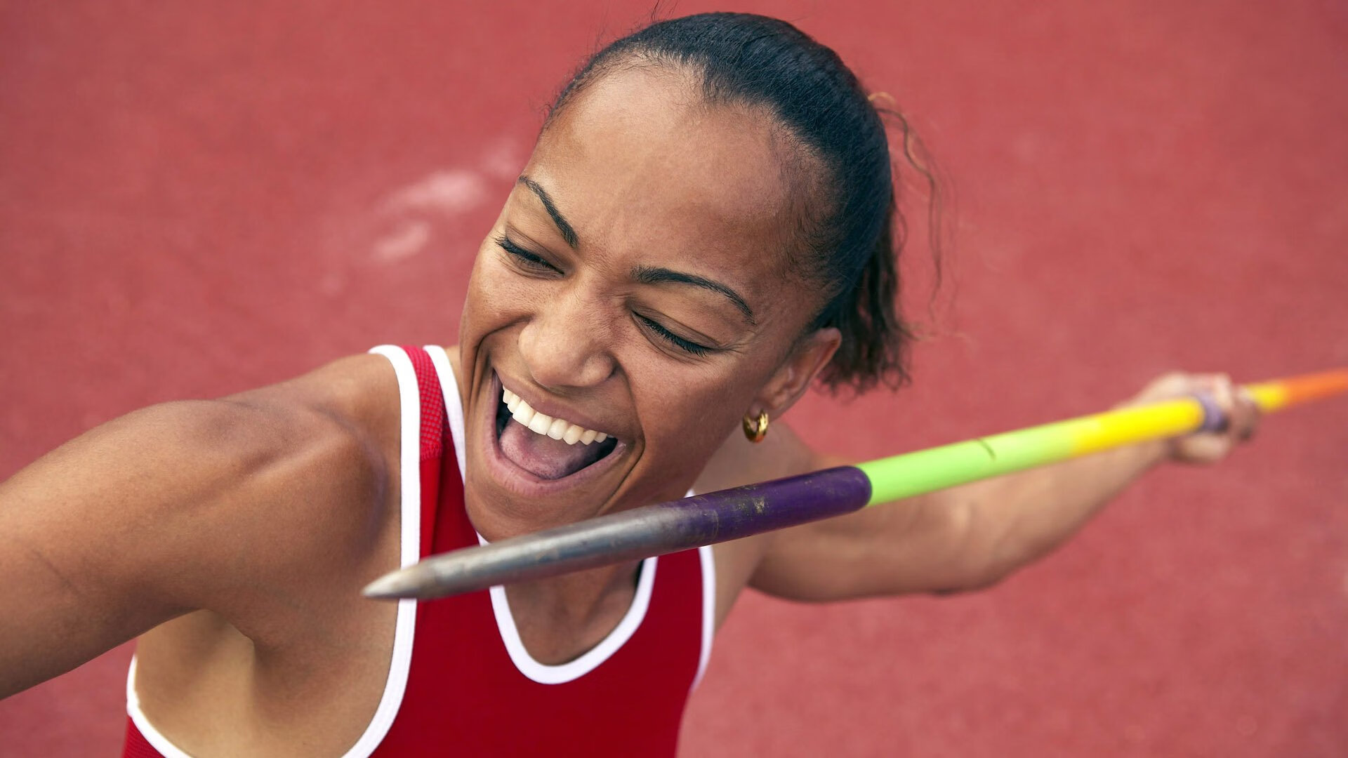 舞台越大，库里越强，火箭掀翻广东队的启示